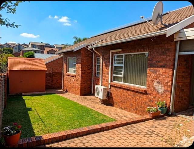 3 BEDROOM CLUSTER FOR SALE IN MAYBERRY PARK